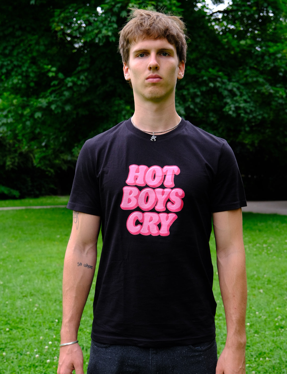 Hot Boys Cry Tshirt | Juttystore